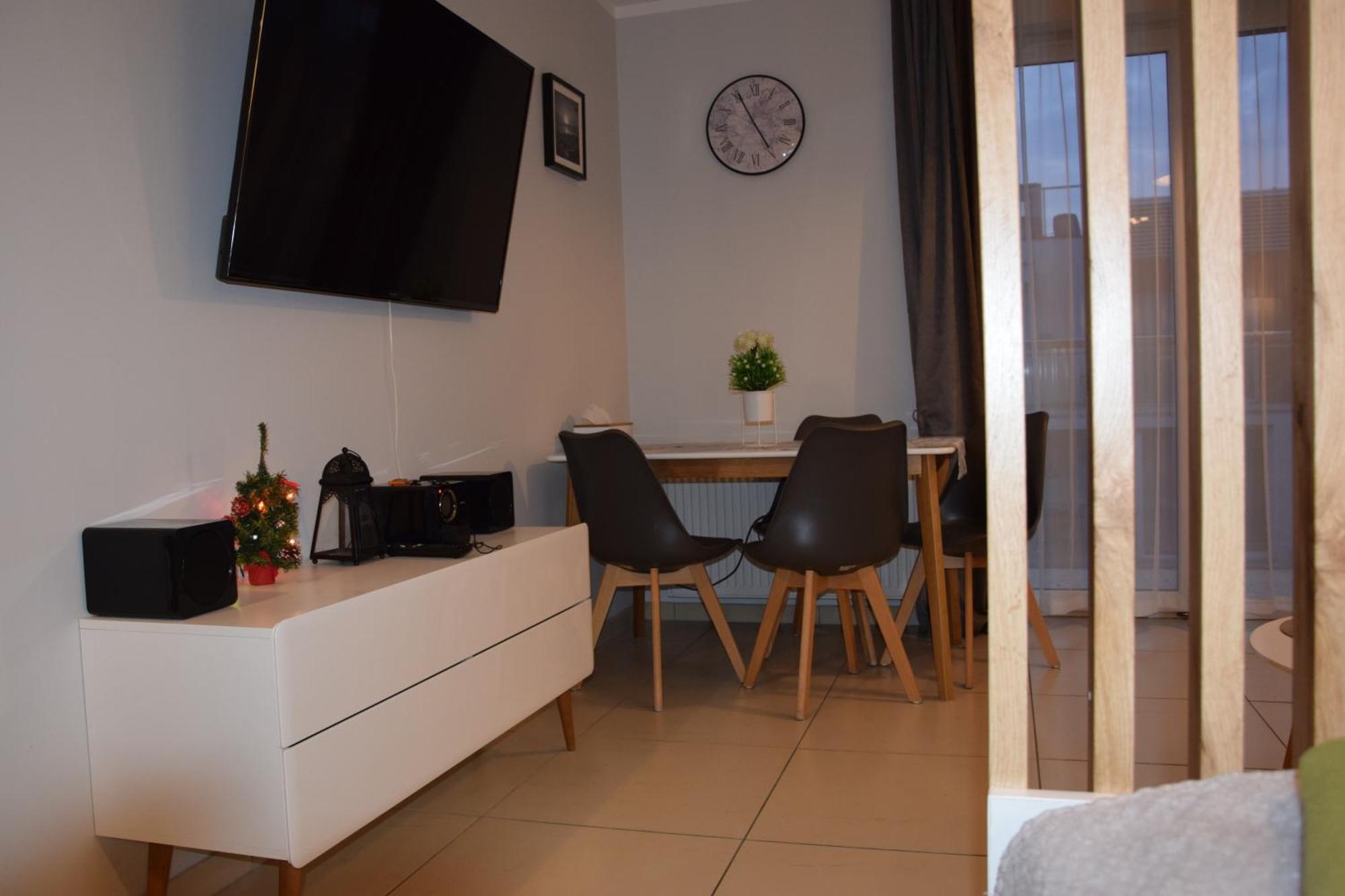 Apartament W Niechorzu Przy Latarni Z Garazem 尼彻兹 外观 照片