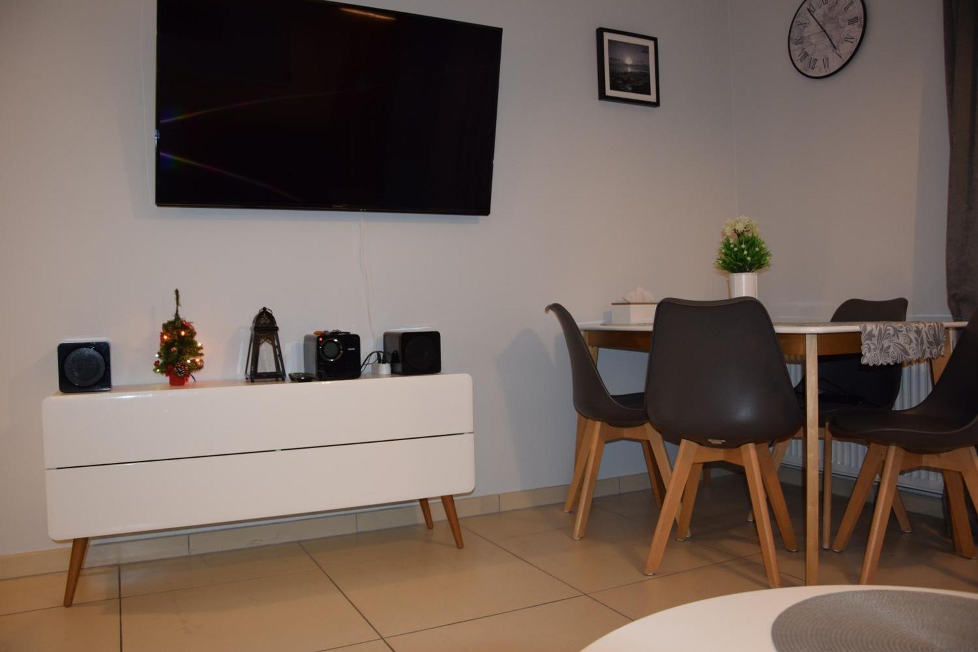 Apartament W Niechorzu Przy Latarni Z Garazem 尼彻兹 外观 照片